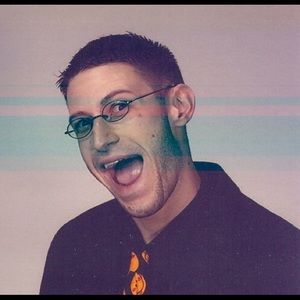 Meet your Posher, Lorenzo